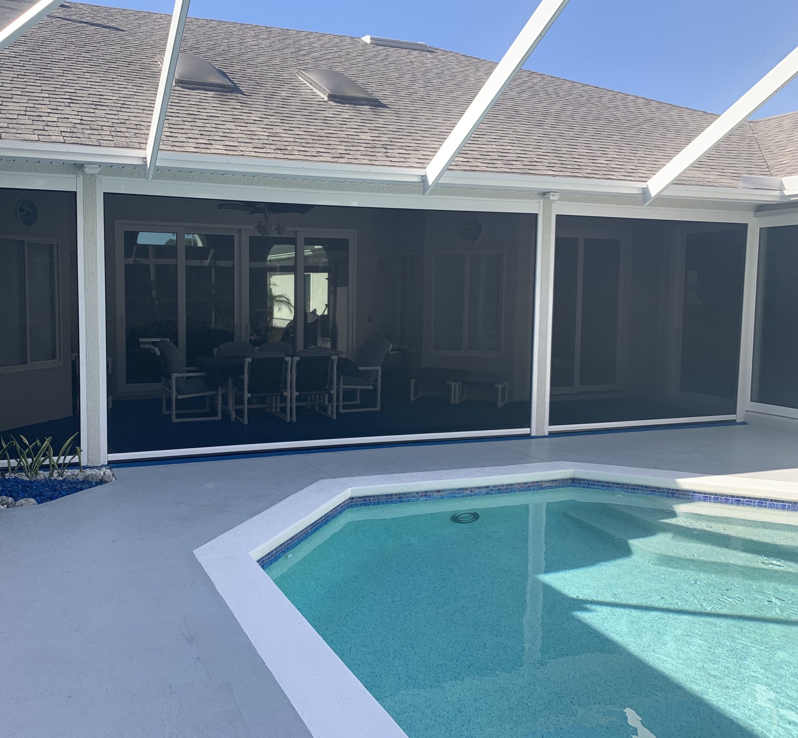 Maitland motorized patio screens