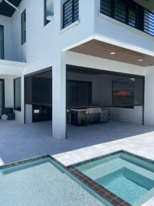 New Smyrna Beach Retractable Screens