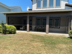 Satellite Beach Retractable Screens